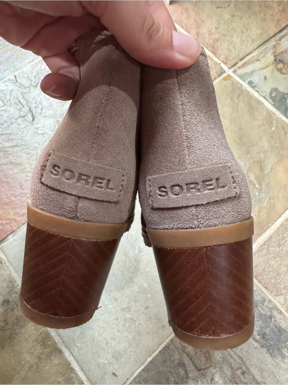 SOREL Cate Cut-Out Waterproof Suede Booties Ash Brown Size 6.5 Pristine